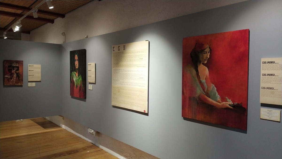Exposición "Tras a pegada das musas"
