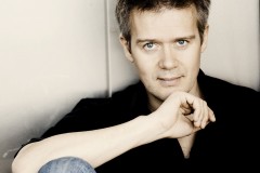 A RFG presenta por primeira vez en España a obra Up-Close